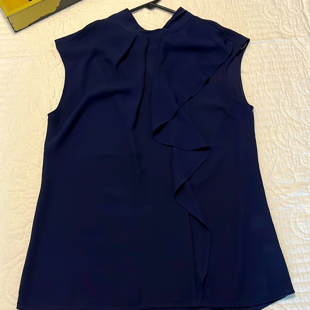 Flirty sleeveless blouse, navy 💙